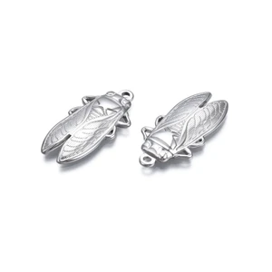201 Stainless Steel Cicada Pendant 29.5x15.5mm (1 Piece)