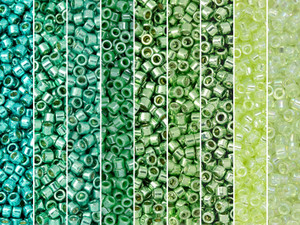 TOHO Aiko Seed Beads