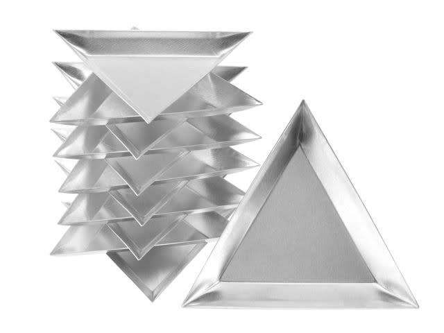 The Beadsmith Aluminum Scoop and Sort Triangle Tray (12pc Pack)