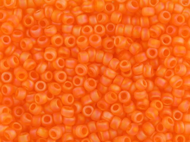 TOHO Bead Round 8/0 Trans-Rainbow-Frosted Hyacinth, 2.5-Inch Tube