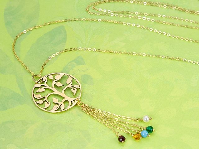 Family Tree Necklace Tutorial