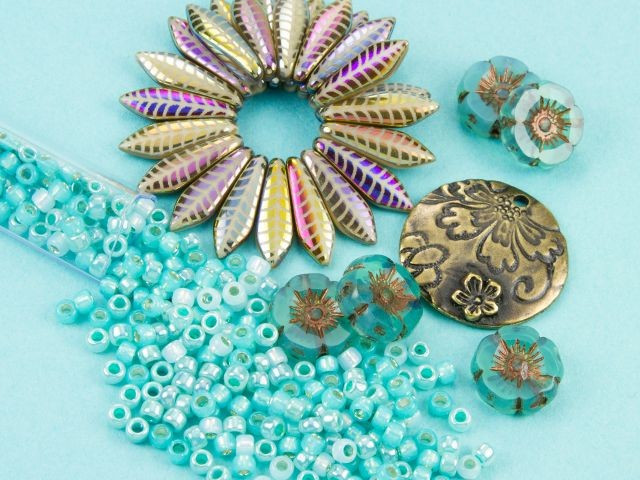 Wave Crest Color Party