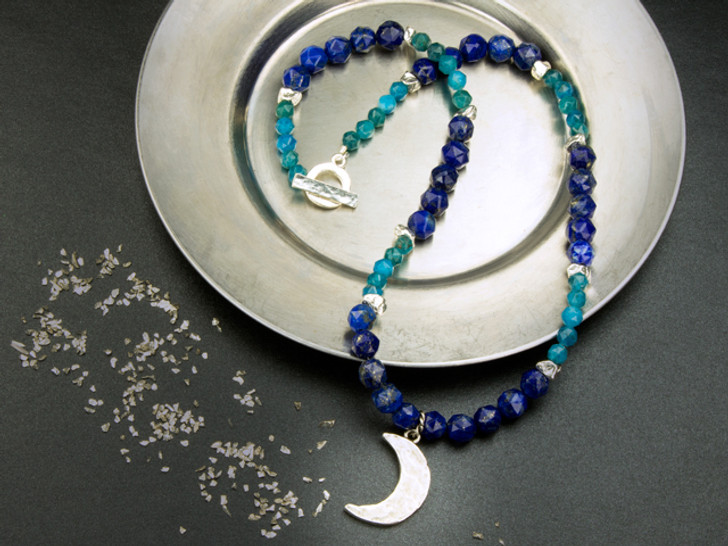 Night Muse Necklace Night Muse Necklace