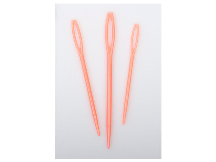 Tulip Plastic Yarn Needles (3 Pcs)