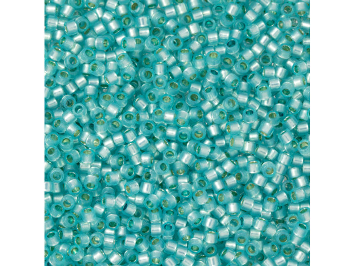 チャロアイト 19mm TOHO Aiko 11/0 PermaFinish Translucent Silver-Lined Aqua