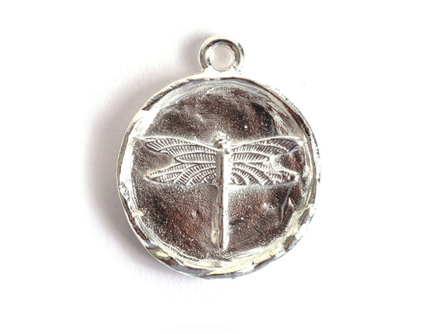 Clearance - Was $5.49 - Nunn Design Silver-Plated Pewter Small Round Dragonfly Charm