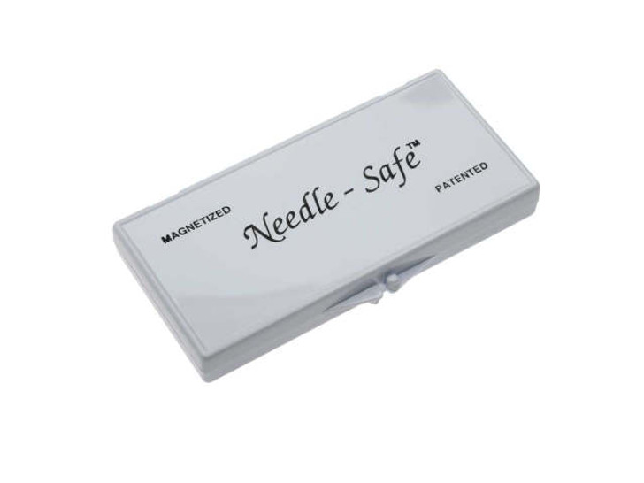 Needle Case Needle-Safe™ Magnetized