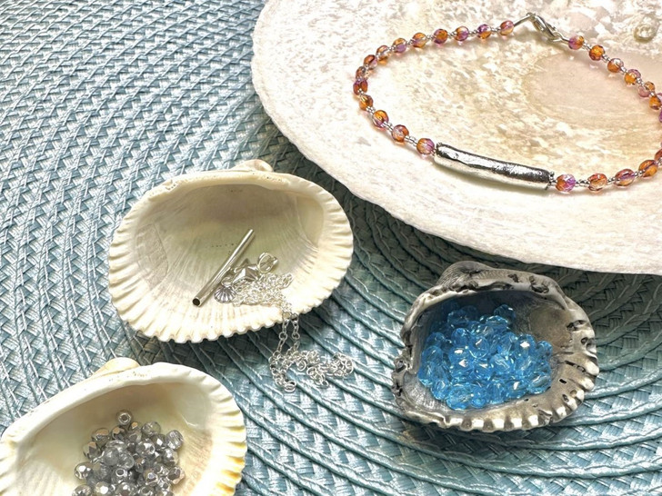 Designing with Deb: Become a Maker - Making Summer Anklets with Czech Glass bambuser-show