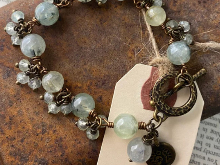 Andria's Beading Corner: Wire Wrap a Gemstone Bracelet and  Add Dangles bambuser-show Andria's Beading Corner: Wire Wrap a Gemstone Bracelet and  Add Dangles bambuser-show