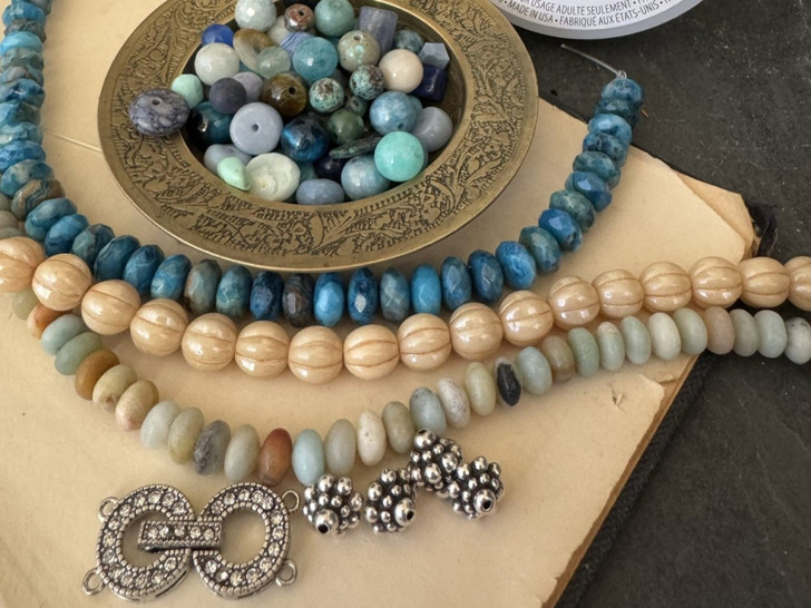 Andria's Beading Corner: Multi Strand Bead Soup Bracelet bambuser-show