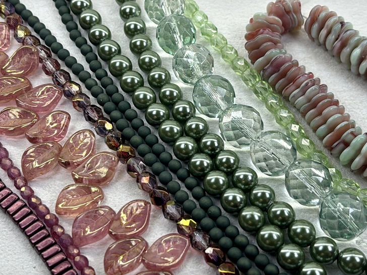 Artbeads Sage & Rose 10-Strand Assortment