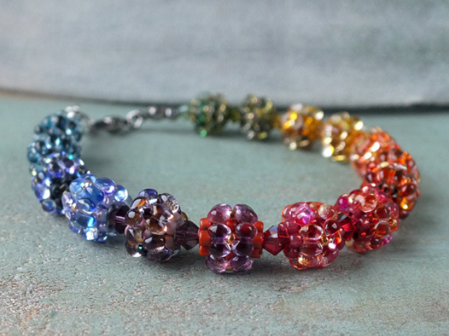 Raspberry Beaded Bead