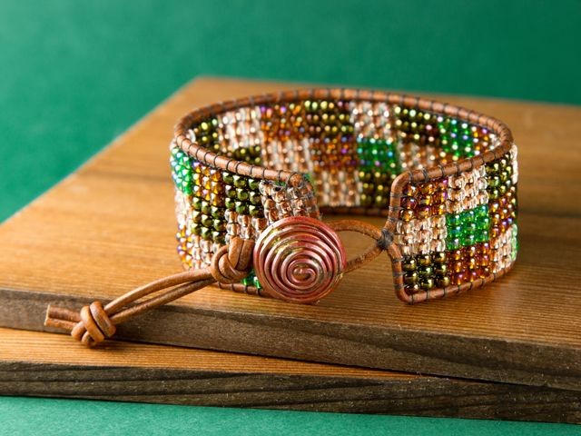Bead Looms & Bead Loom Kits- Large Selection Of Beads & Beading