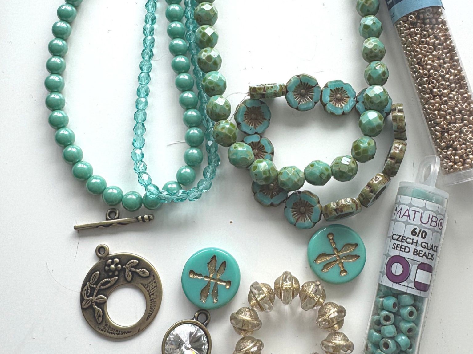 Andria's Beading Corner: Let's Make a Multi Strand Bracelet Andria's Beading Corner: Let's Make a Multi Strand Bracelet