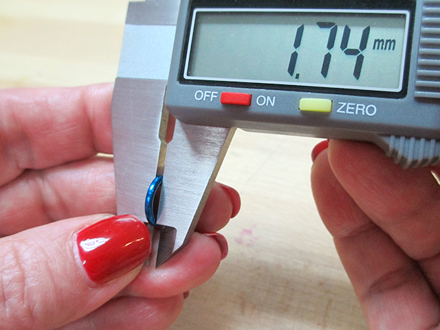 Measuring Jump Rings with Digital Calipers