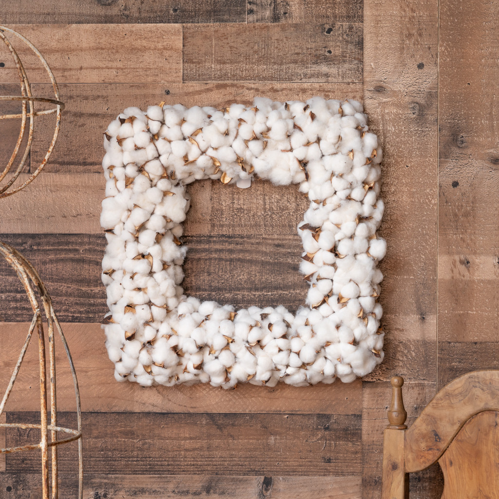 FAUX COTTON SQUARE WREATH - 19 INCH