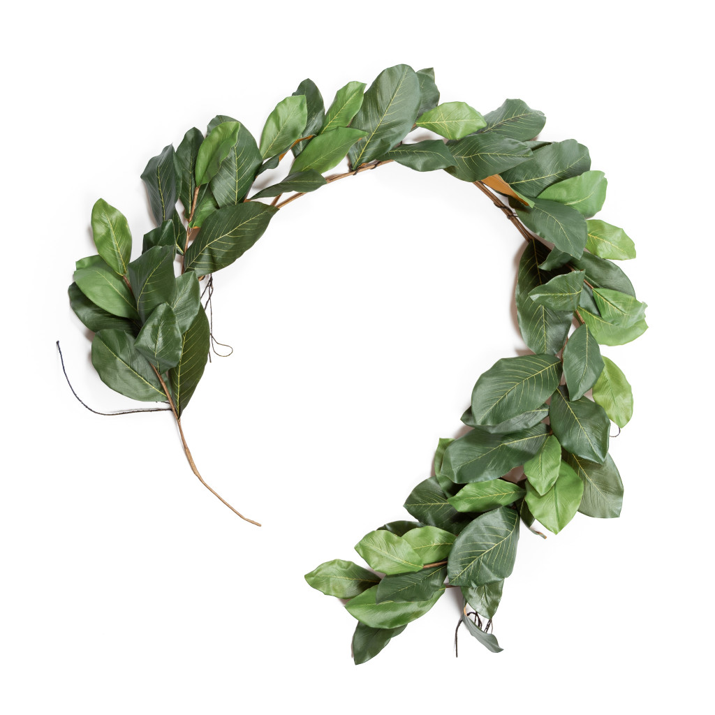 MOUNTAIN MAGNOLIA GARLAND - 6 FEET