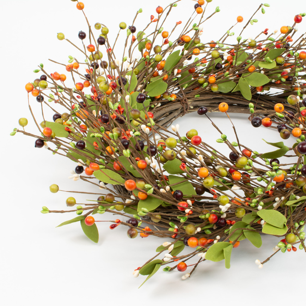 BERRY & PIP TUSCAN WREATH - 22 INCH
