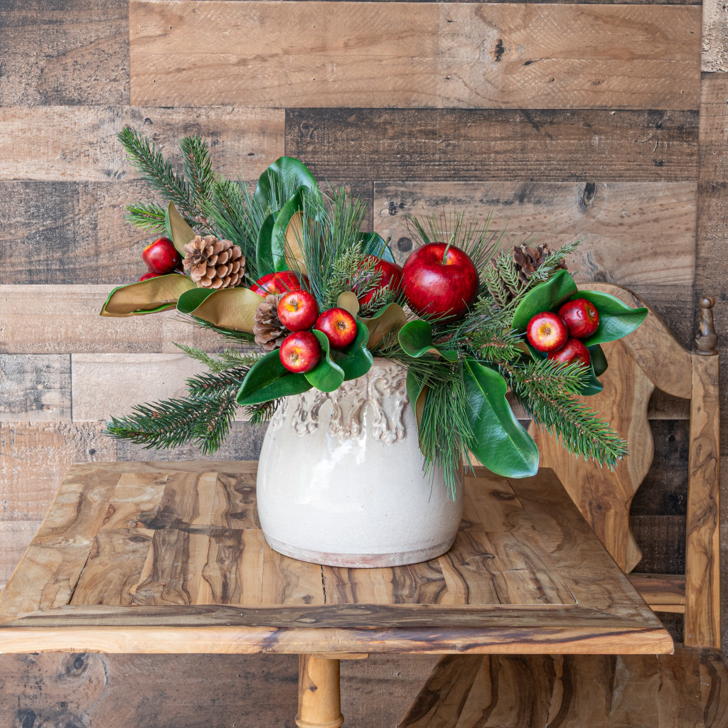 MAGNOLIA AND APPLE PICK - 19 INCH