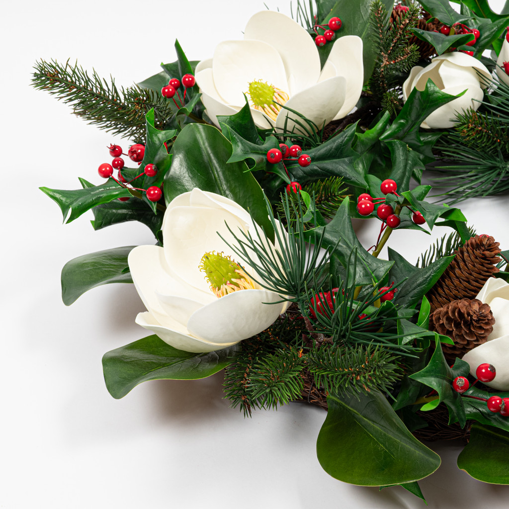 Magnolia Holiday Wreath 26 Inch