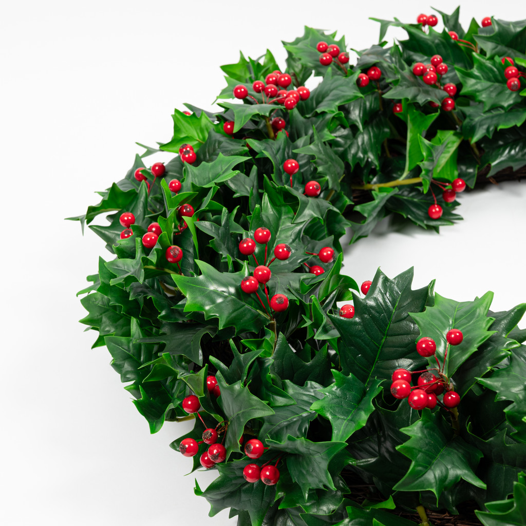 Holly Berry Wreath 30 Inch