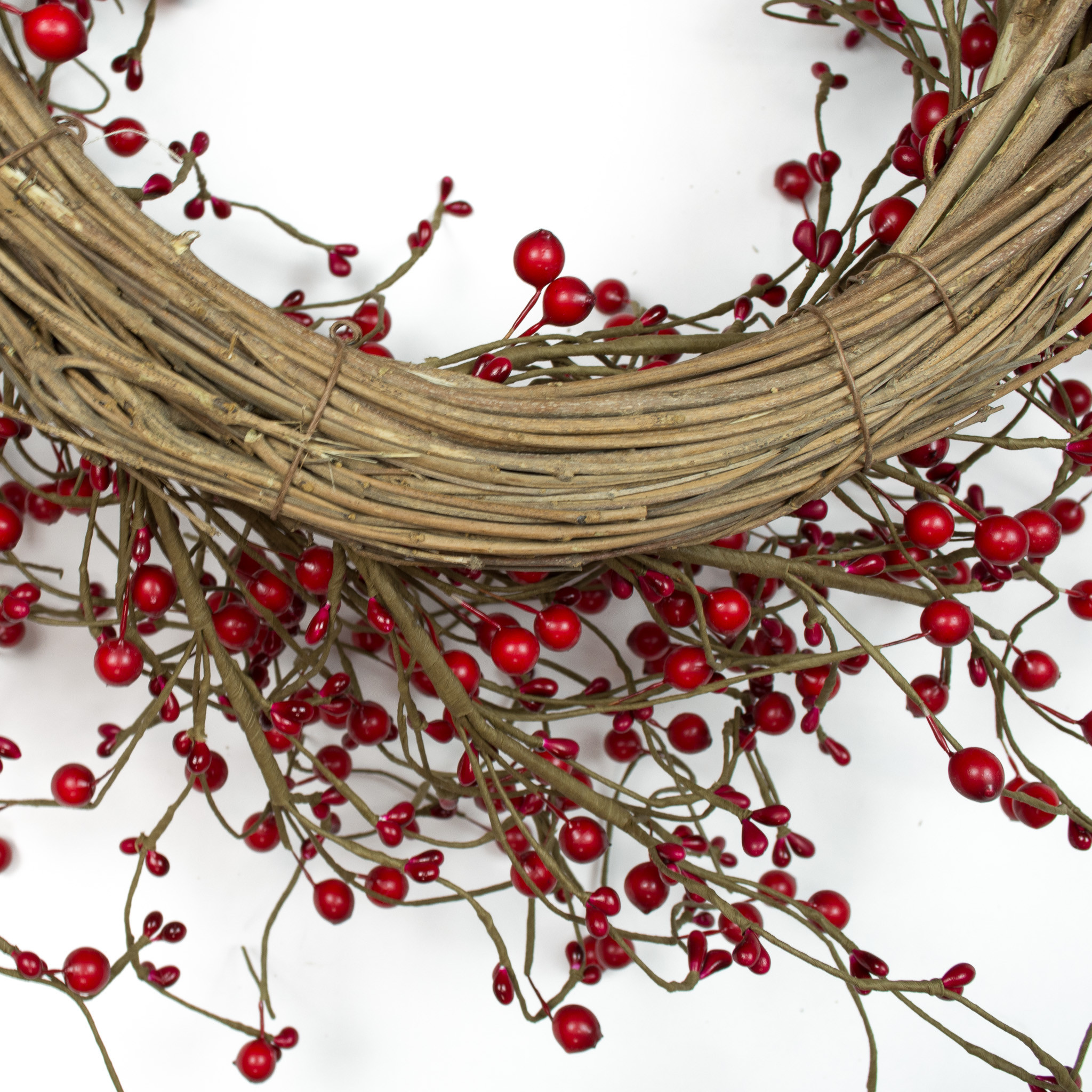 BERRY & PIP RED WREATH - 22 INCH - Mills Floral Company