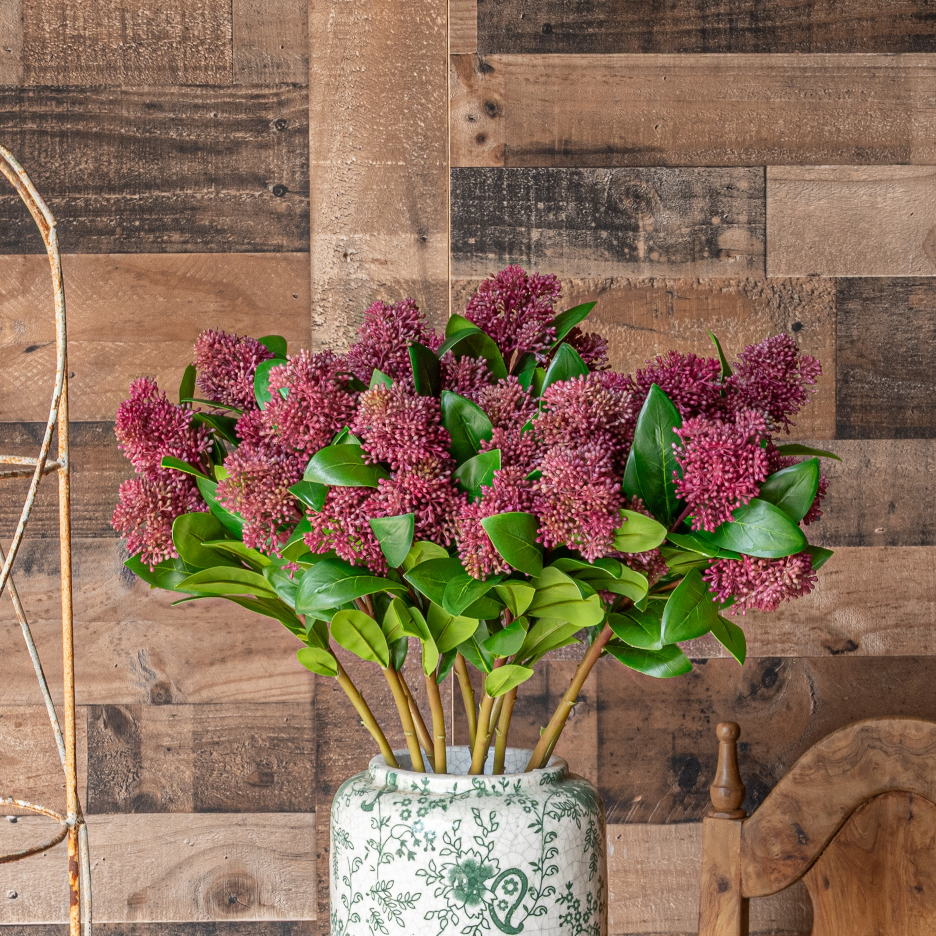 【司ブローム】 VIBURNUM SEED STEM 21 INCH MAUVE - Mills Floral Company