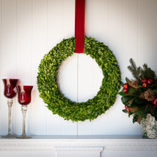 PRESERVED BOXWOOD COUNTRY MANOR WREATH - ROUND - 24 INCH