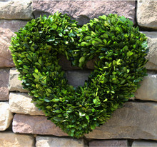 PRESERVED BOXWOOD HEART WREATH - 16 INCH