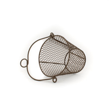 METAL WIRE BASKET WITH HANDLE