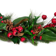 MAGNOLIA & RED BERRY GARLAND - 58 INCH