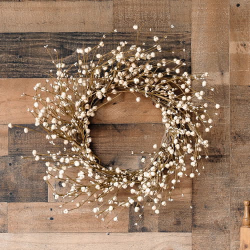 TALLOW BERRY WREATH - 22 INCH
