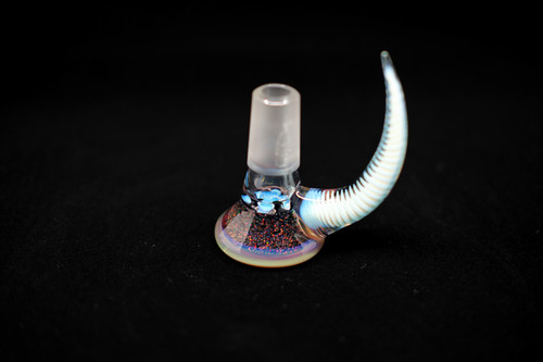 Crushed Opal Crushed Opal Over Black with Red Lip Wrap and Spiral Blue Horn 18mm