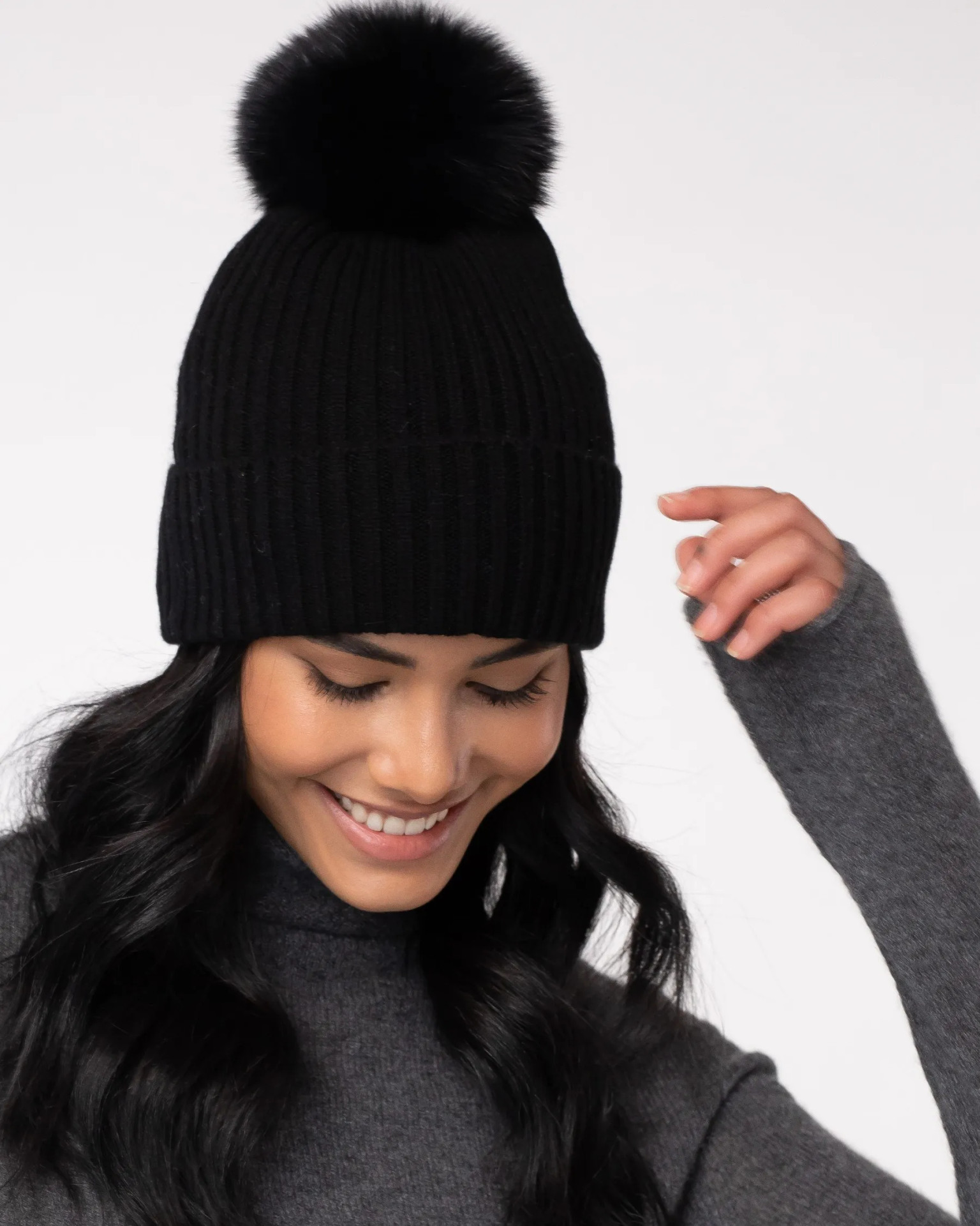Alashan Cashmere 100% Cashmere Luxe Ribbed Fox Pompom Hat | Island