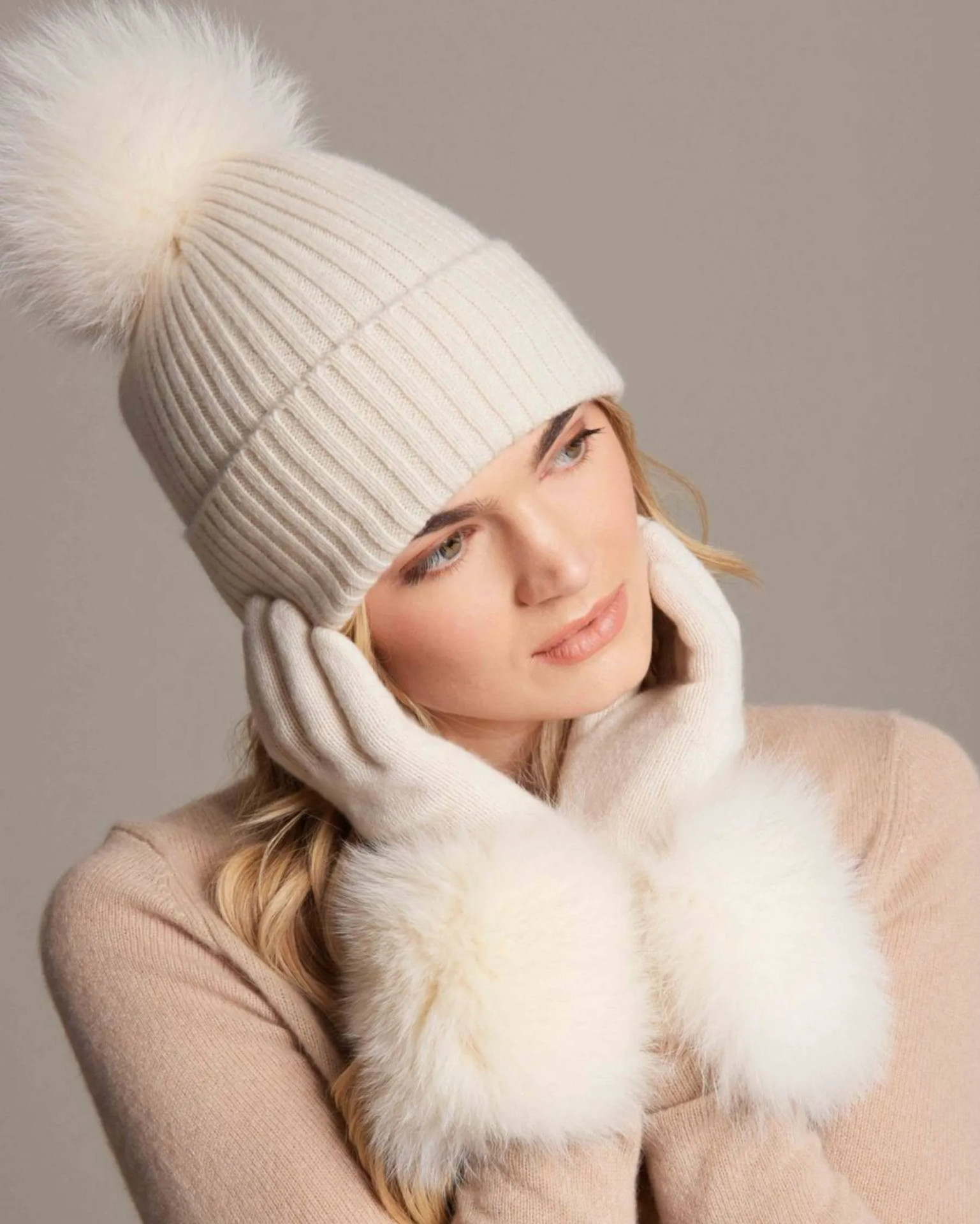 Alashan Cashmere 100% Cashmere Luxe Ribbed Fox Pompom Hat | Island
