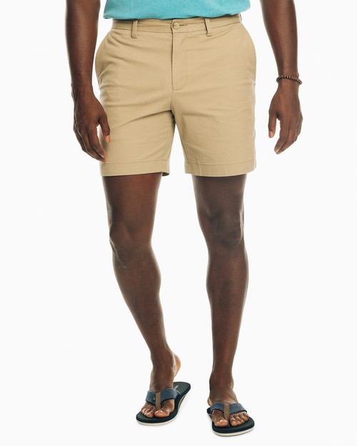 Southern Tide The New Channel Marker 7" Short in Sandstone Khaki