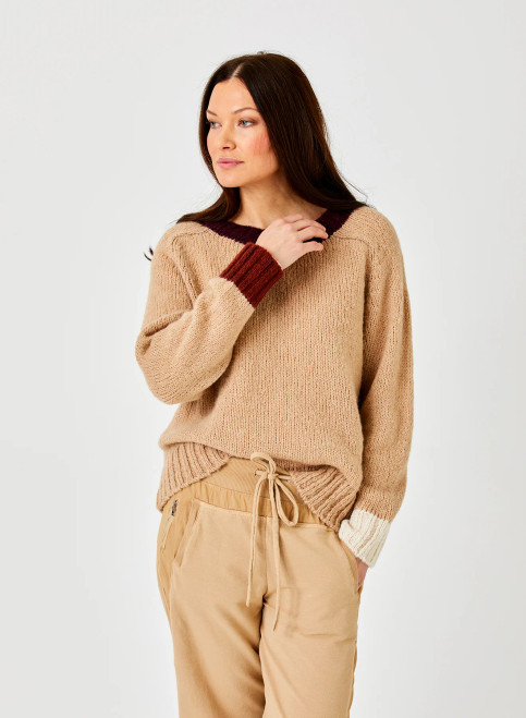 Suzy D London Women's Contrast Trim Soft Knit Sweater