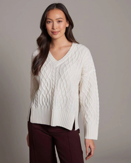 Alashan Cashmere Women's 100% Merino Wren Cable V-Neck Pullover Sweater