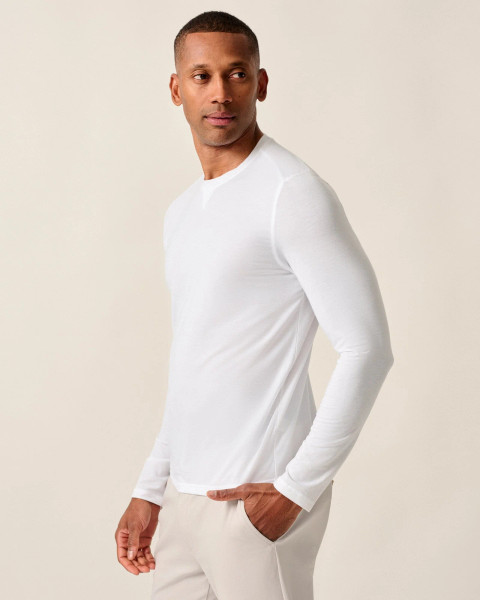 Johnnie-O Men's The Course Performance Long Sleeve T-Shirt