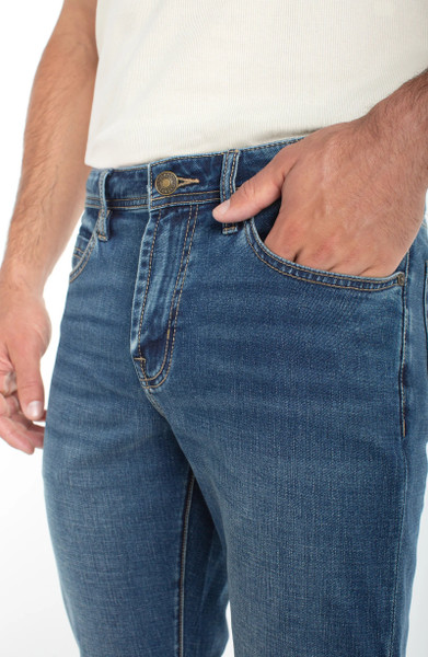 Liverpool Los Angeles Kingston Modern Straight 30" Jeans
