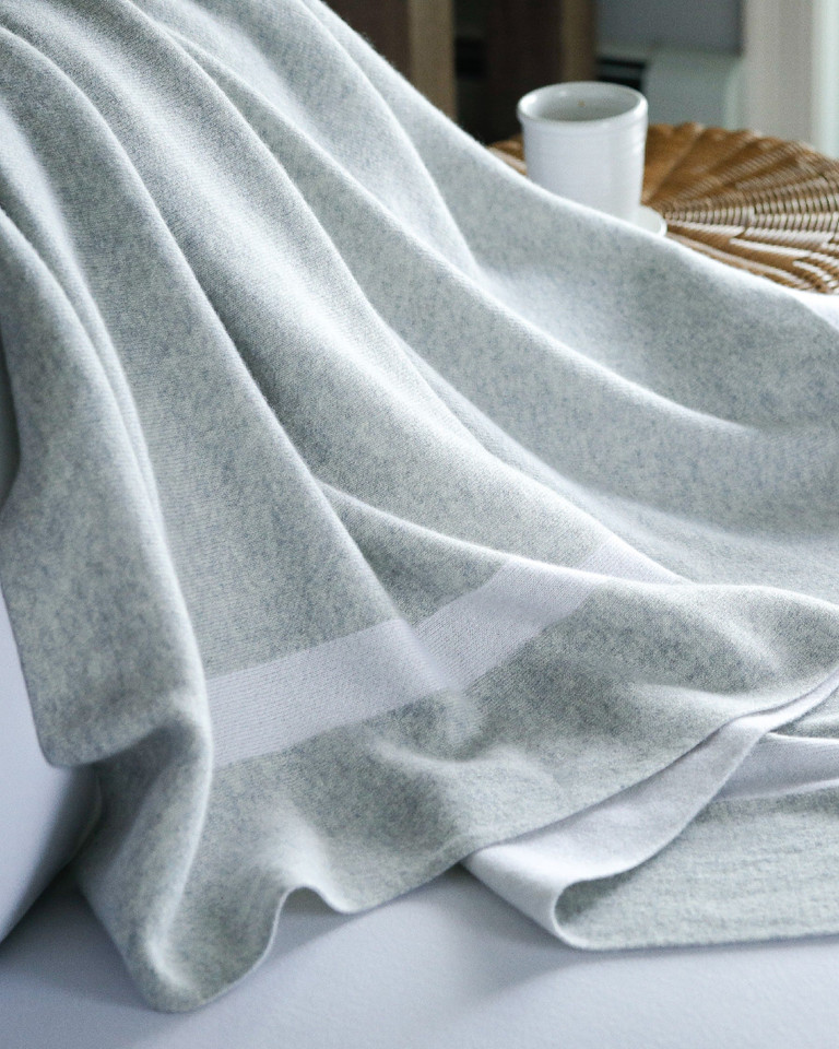 Alashan Cashmere 100% Cashmere Homestead Reversible Throw