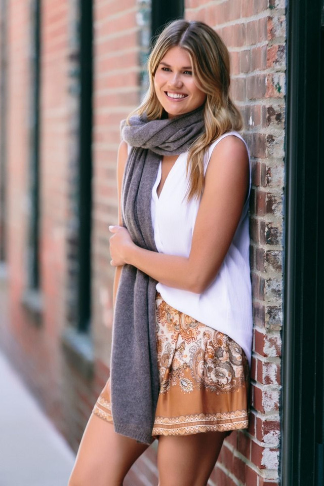 Alashan Cashmere 100% Cashmere Breezy Travel Wrap in Portobello