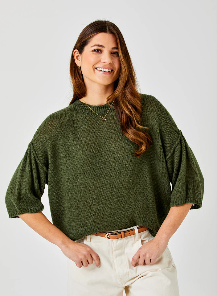 Suzy D London Women's Fluffy Boxy Knit Sweater 