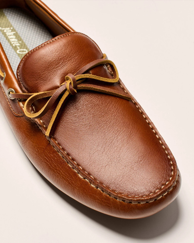 Johnnie-O Men's Leather Getaway Driver