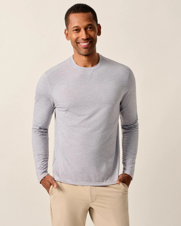 Johnnie-O Men's The Course Performance Long Sleeve T-Shirt