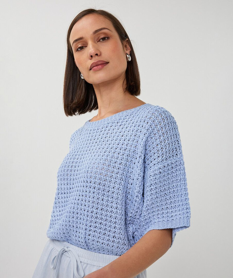 EsQualo's Short Sleeve Open Knit Sweater