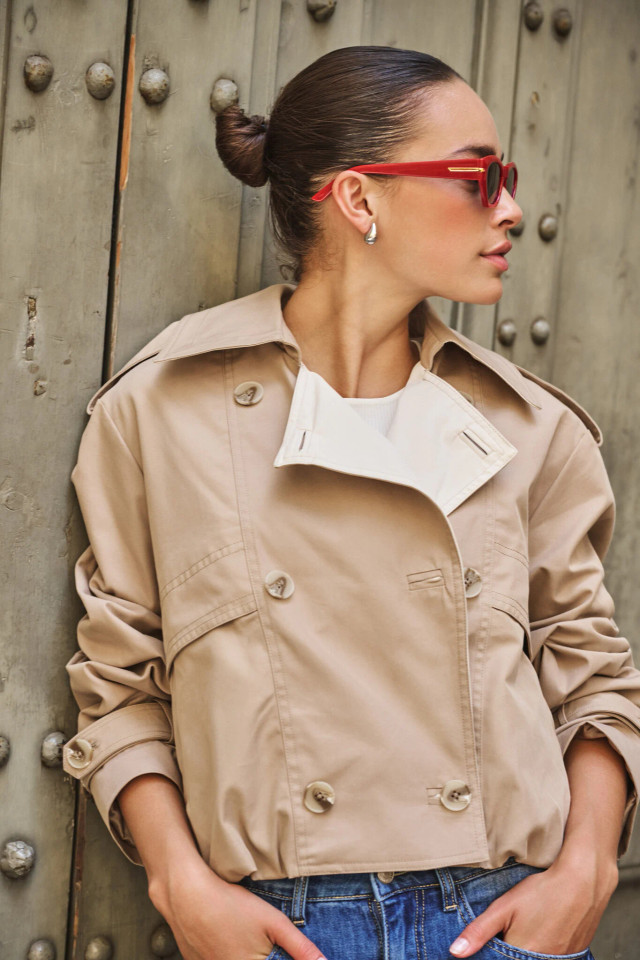 EsQualo's Short Balloon Trench Coat