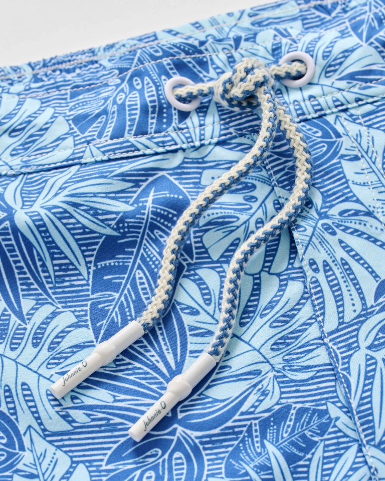 Johnnie-O Curacao Half Elastic 7" Swim Trunks