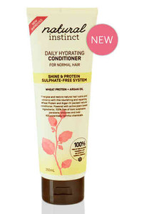 3 PACK OF Natural Instinct Daily Hydrating Conditioner 250ml