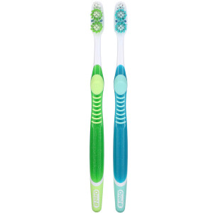 3 PACK OF Oral-B, 3D White, Vivid Toothbrush, Soft, 2 Pack